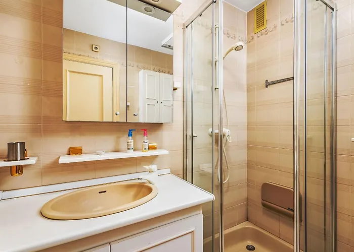 Edificio El Rey-2 By Interhome